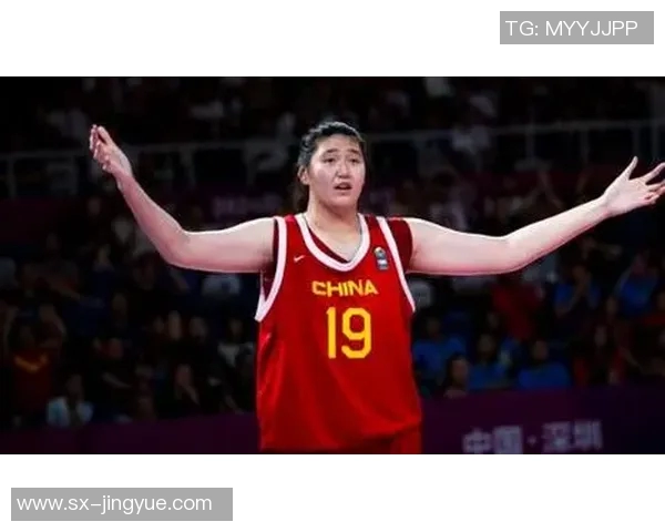 姚明高位单打技巧解析如何在比赛中充分发挥身高优势